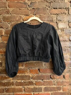 DISSH Black Cropped Long-Sleeve Elastic-Hem Top